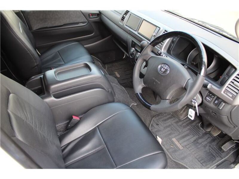 HIACE