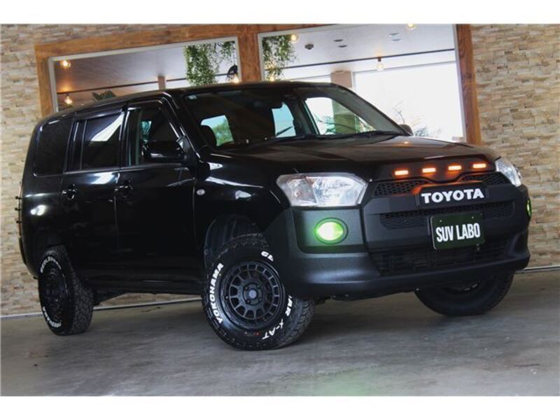 TOYOTA SUCCEED