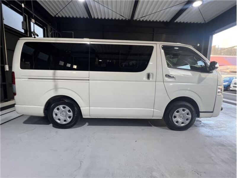 HIACE