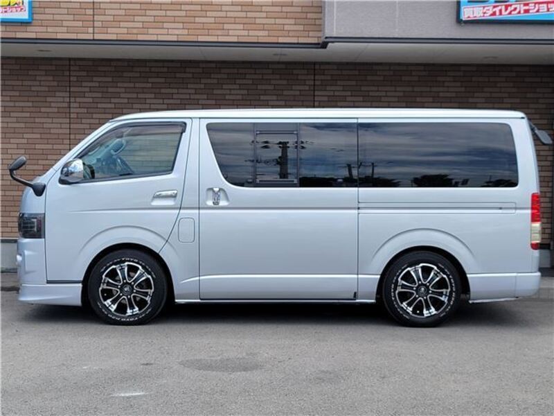 HIACE