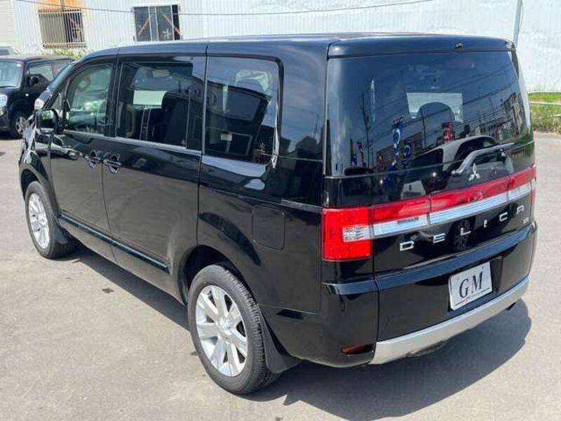 DELICA D5