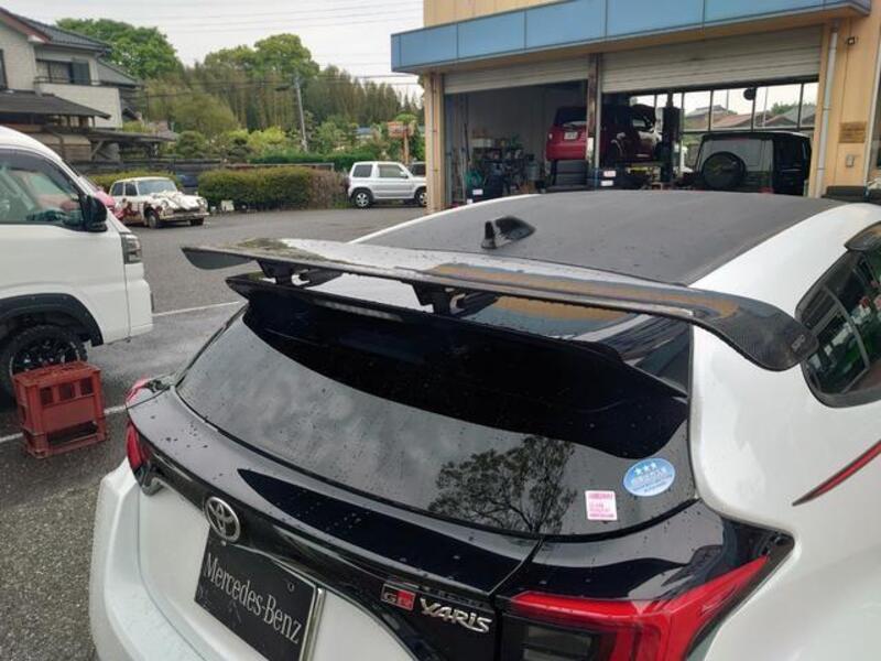 GR YARIS