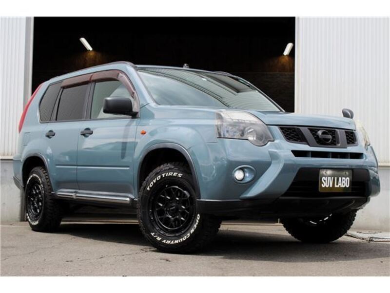 X-TRAIL
