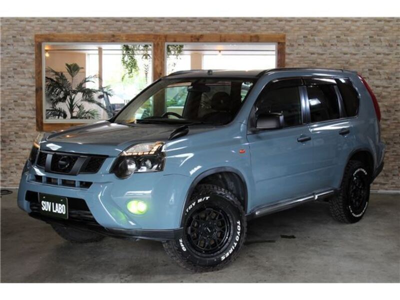 X-TRAIL