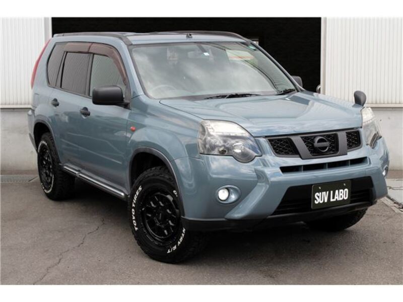 X-TRAIL