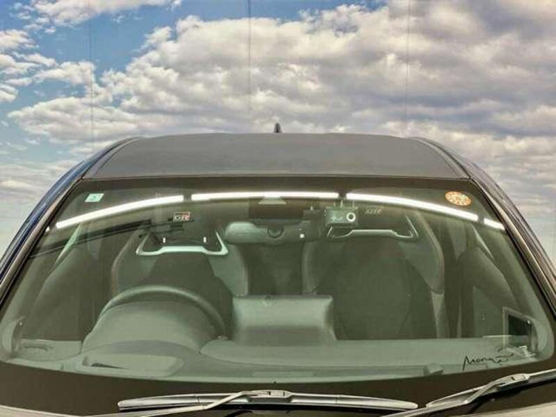 GR YARIS