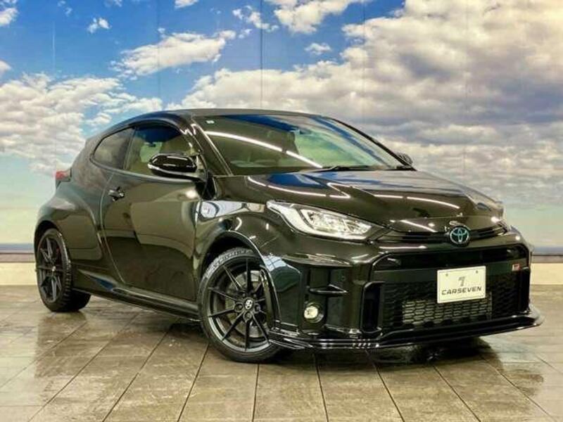 GR YARIS