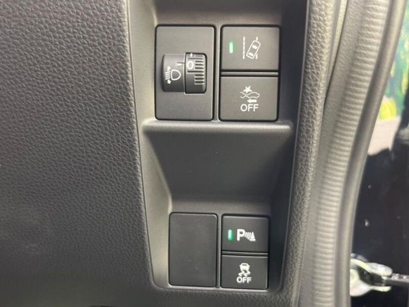 N-VAN