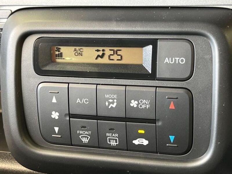 N-VAN