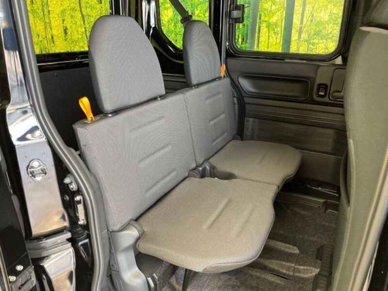 N-VAN