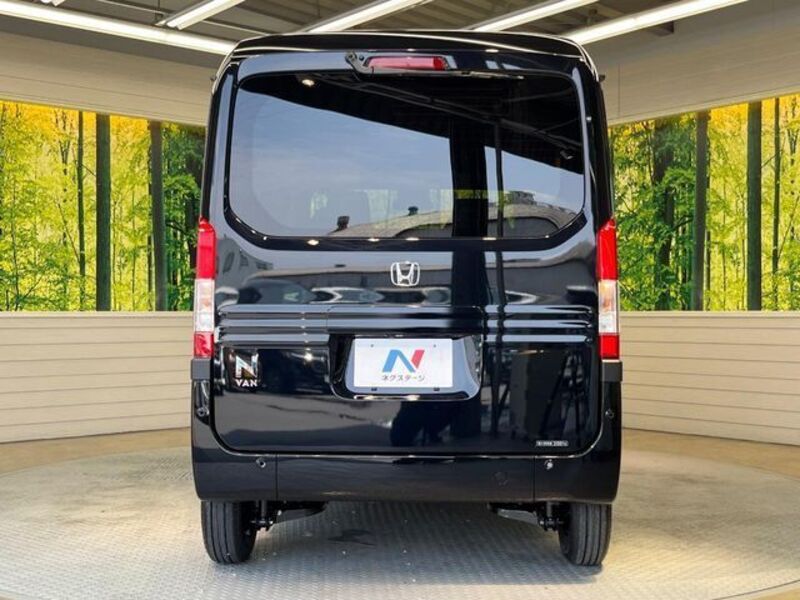 N-VAN