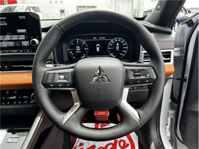 OUTLANDER PHEV