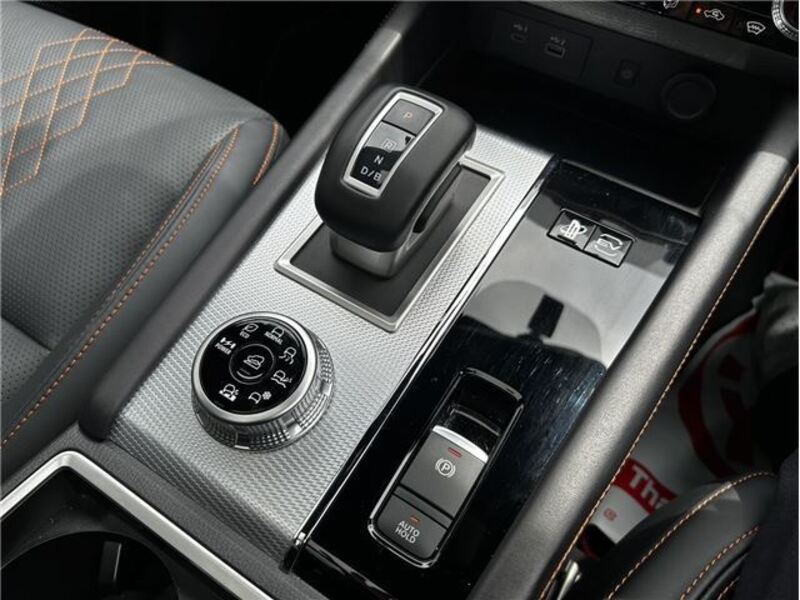 OUTLANDER PHEV