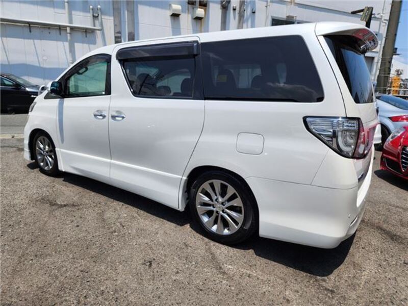 VELLFIRE
