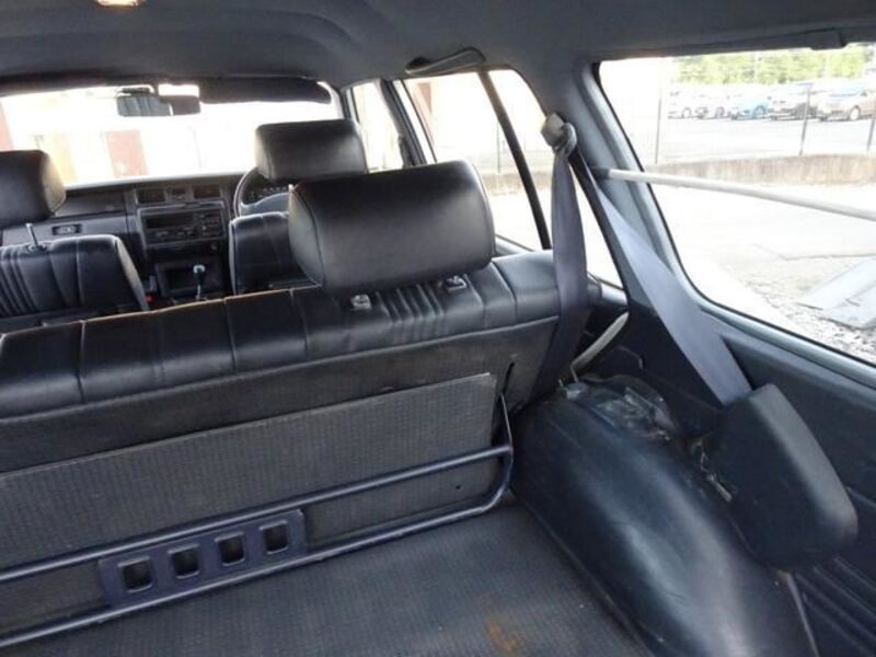 CROWN VAN