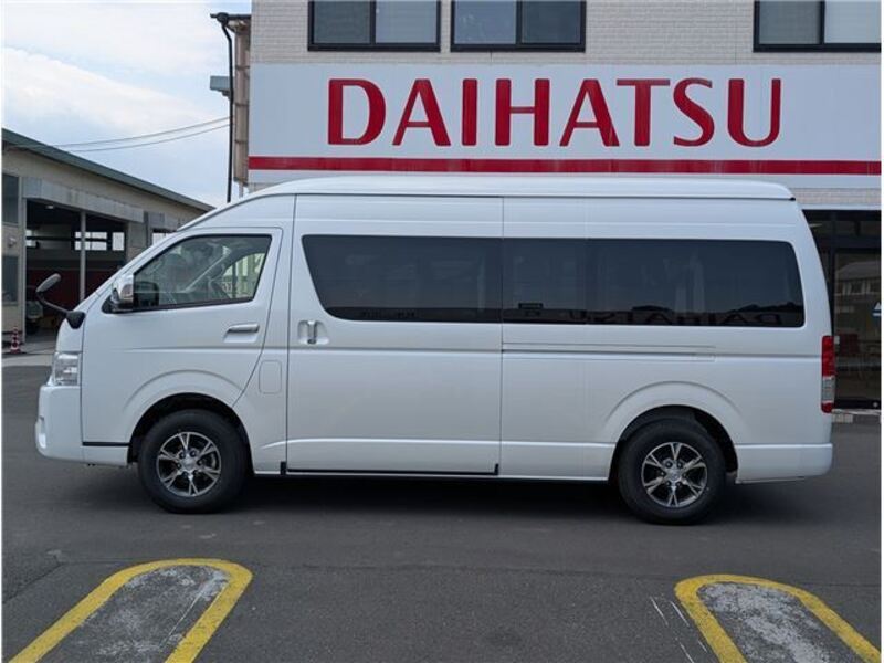 HIACE