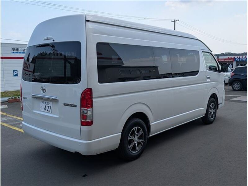 HIACE