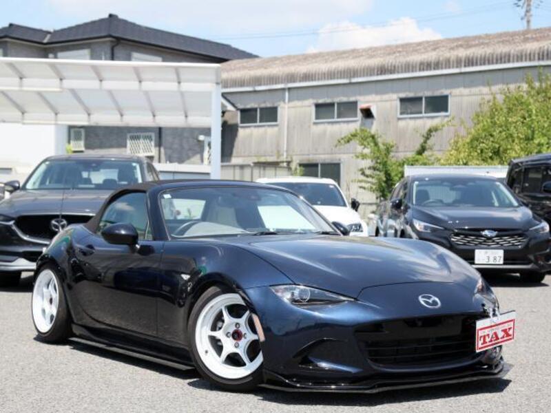 ROADSTER