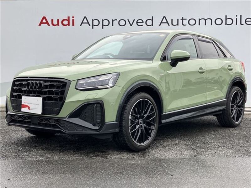 AUDI Q2