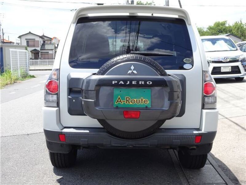 PAJERO