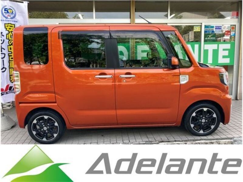 DAIHATSU WAKE