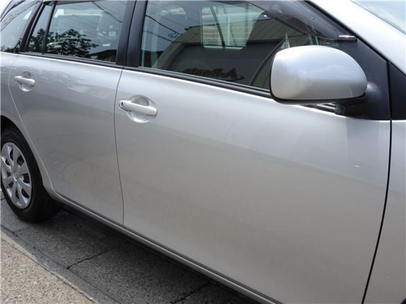 COROLLA FIELDER