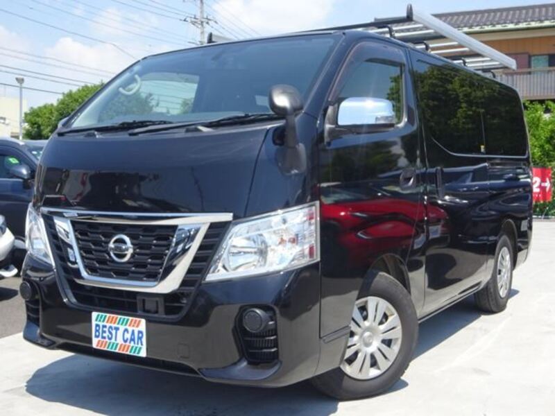 NV350 CARAVAN-0