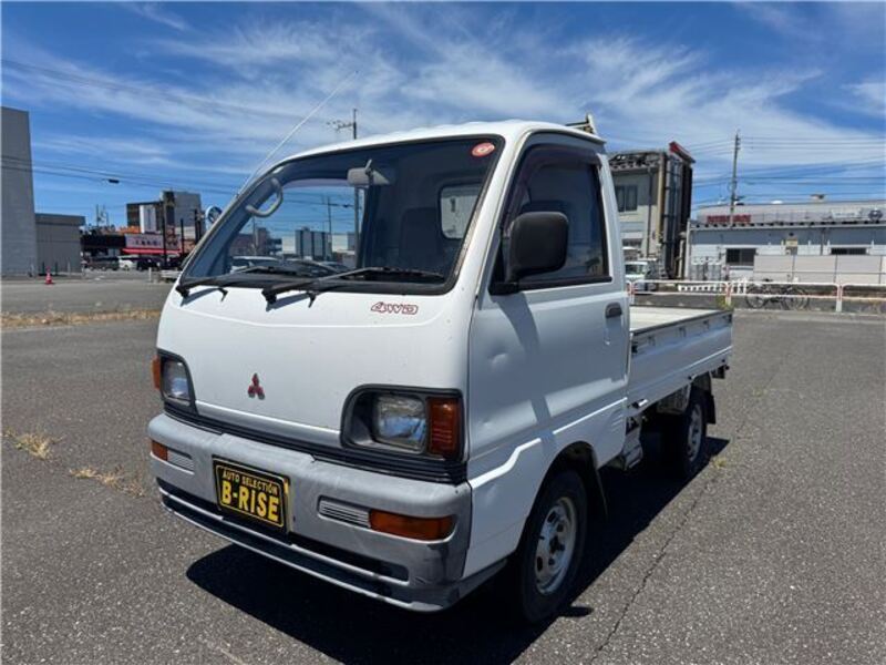MINICAB TRUCK