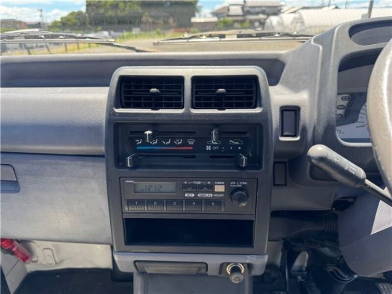MINICAB TRUCK