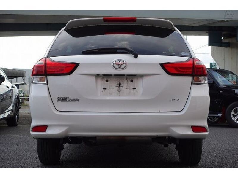 COROLLA FIELDER