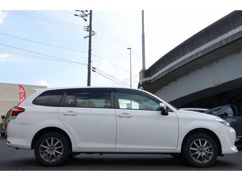 COROLLA FIELDER
