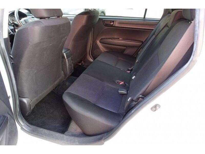 COROLLA FIELDER