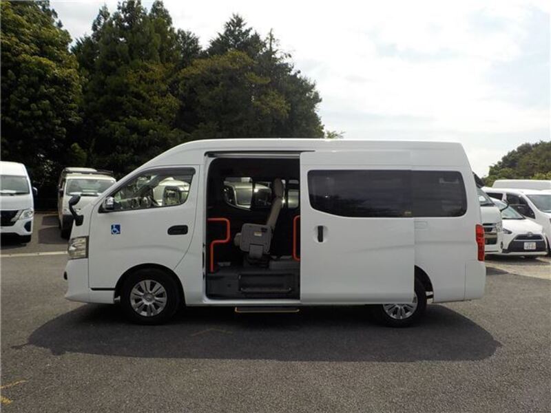 NV350 CARAVAN