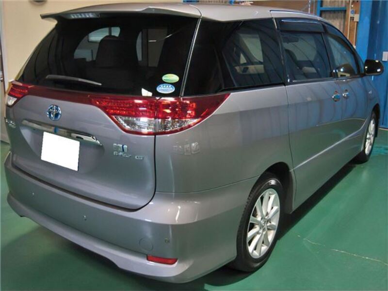 ESTIMA HYBRID