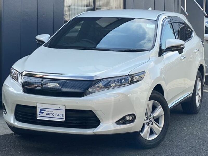 TOYOTA HARRIER