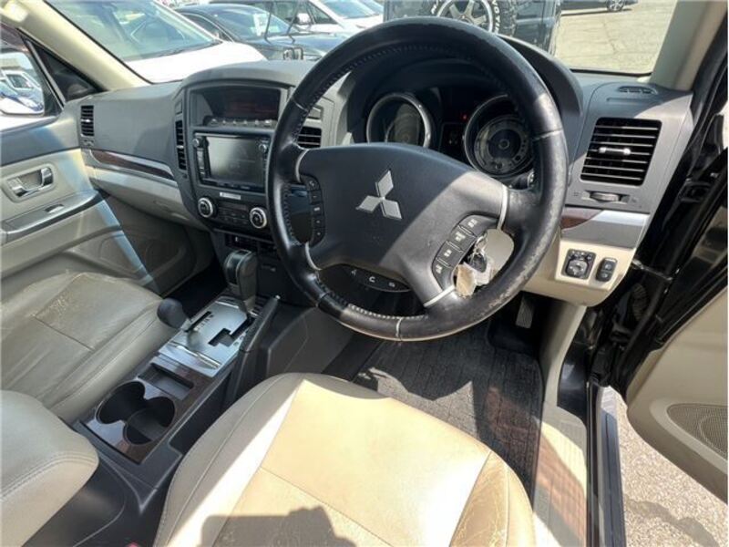 PAJERO