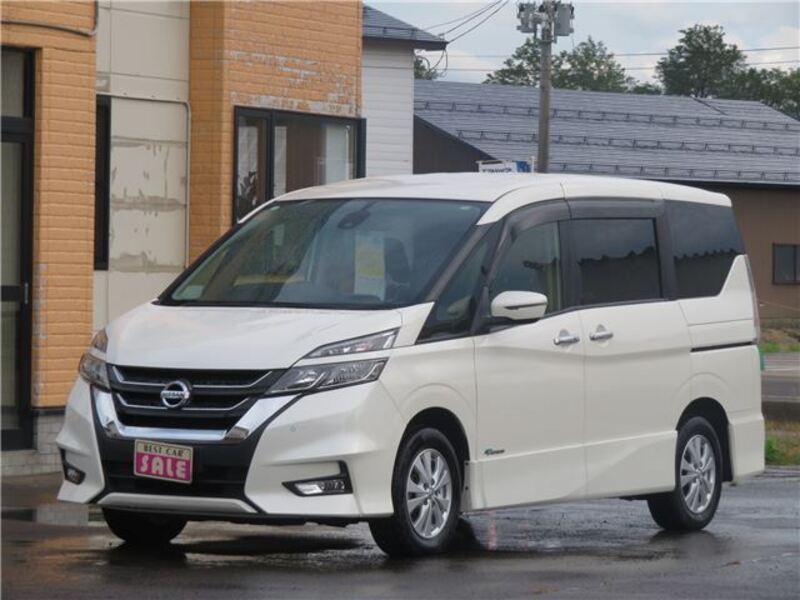 NISSAN SERENA