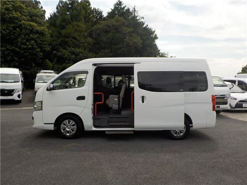 NV350 CARAVAN