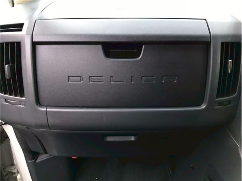 DELICA D5