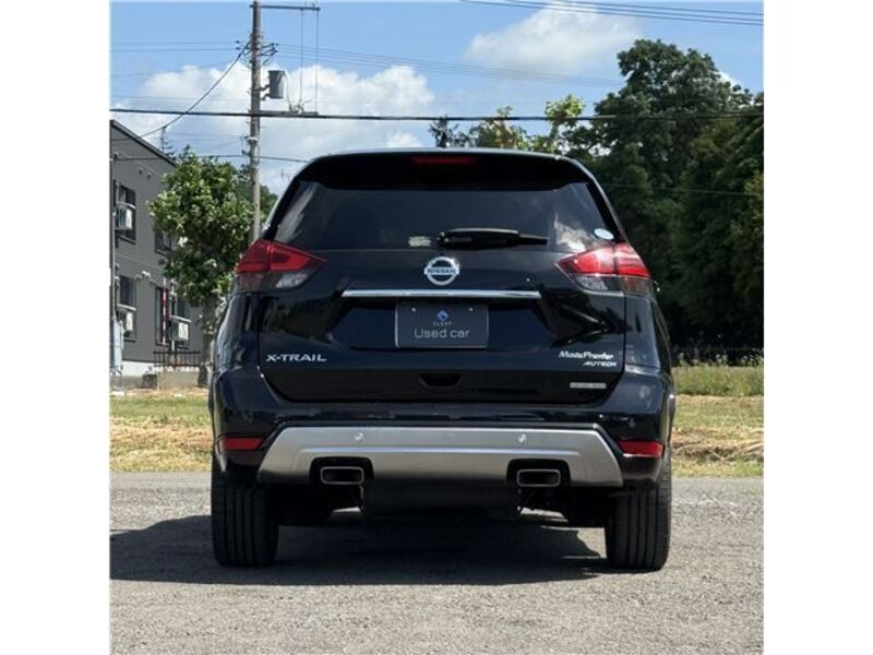 X-TRAIL