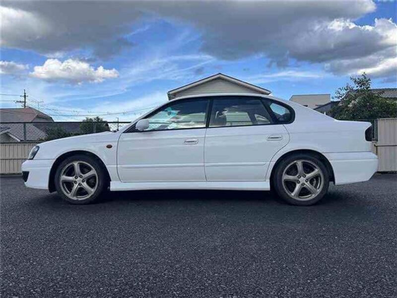 LEGACY B4