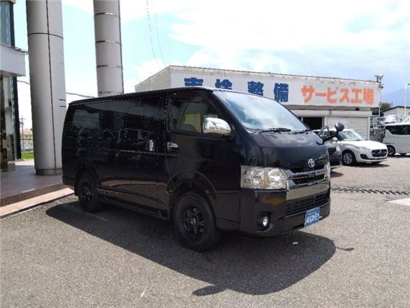 HIACE VAN