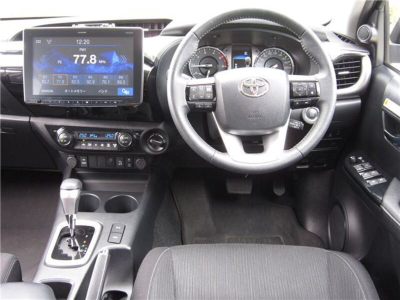 HILUX