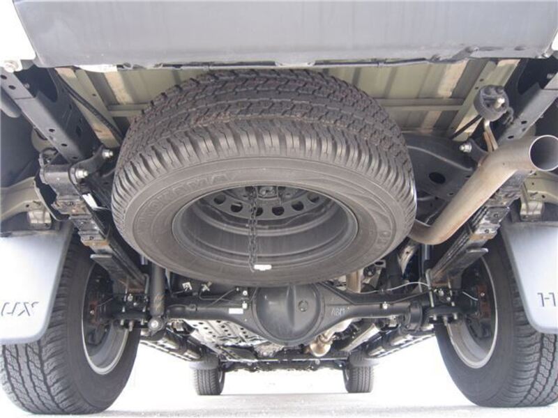 HILUX