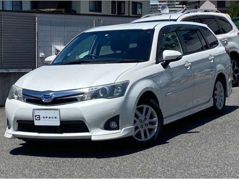 COROLLA FIELDER