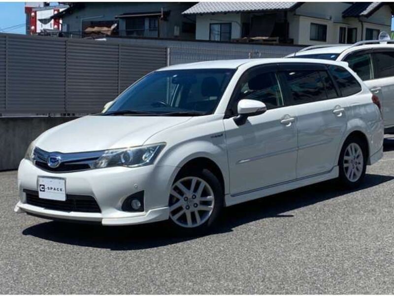 COROLLA FIELDER