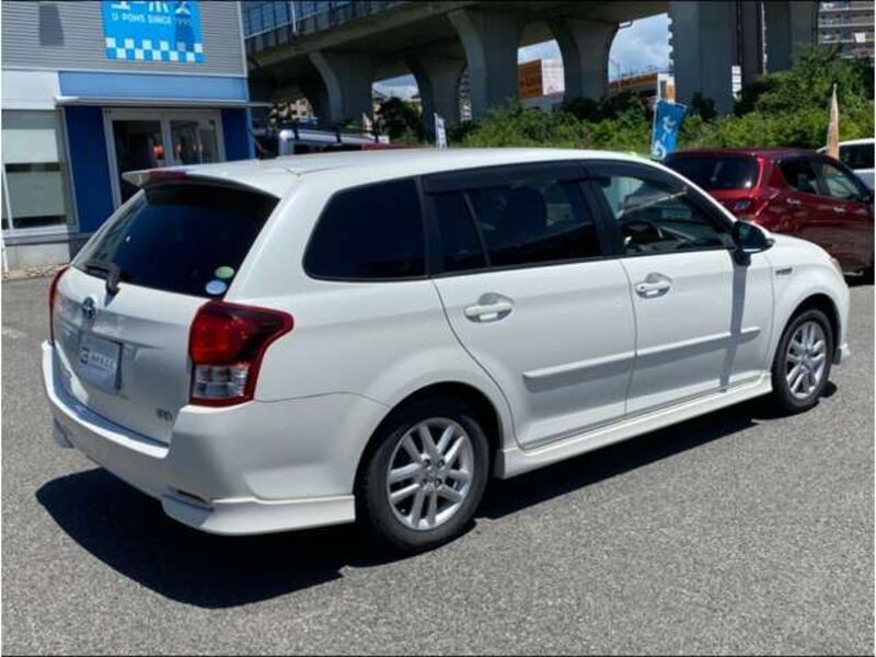 COROLLA FIELDER