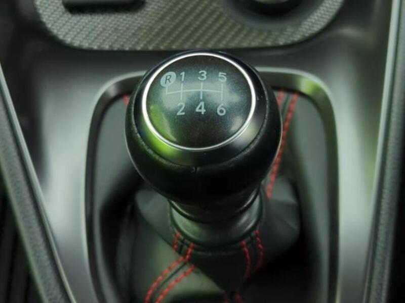 GR YARIS
