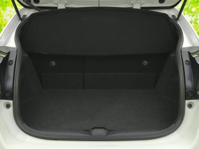 GR YARIS
