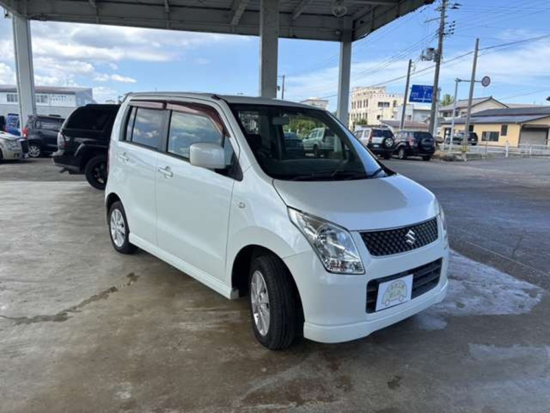 WAGON R
